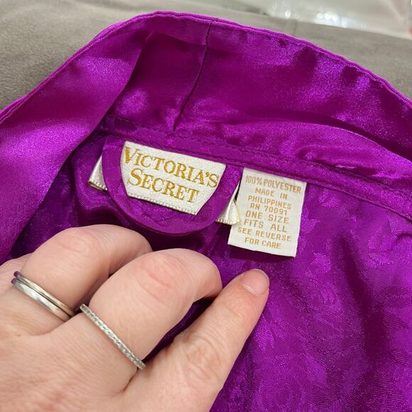 Vintage Victoria Secret Gold Label Purple Robe One Size - Picture 7 of 8
